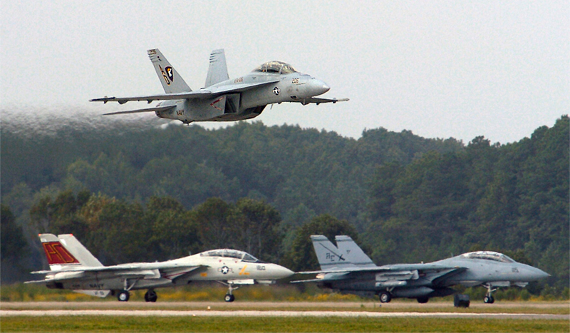 Illustration for article titled Relive The F-14 Tomcat Demo With Those Who Flew It Last Ten Years Ago Today